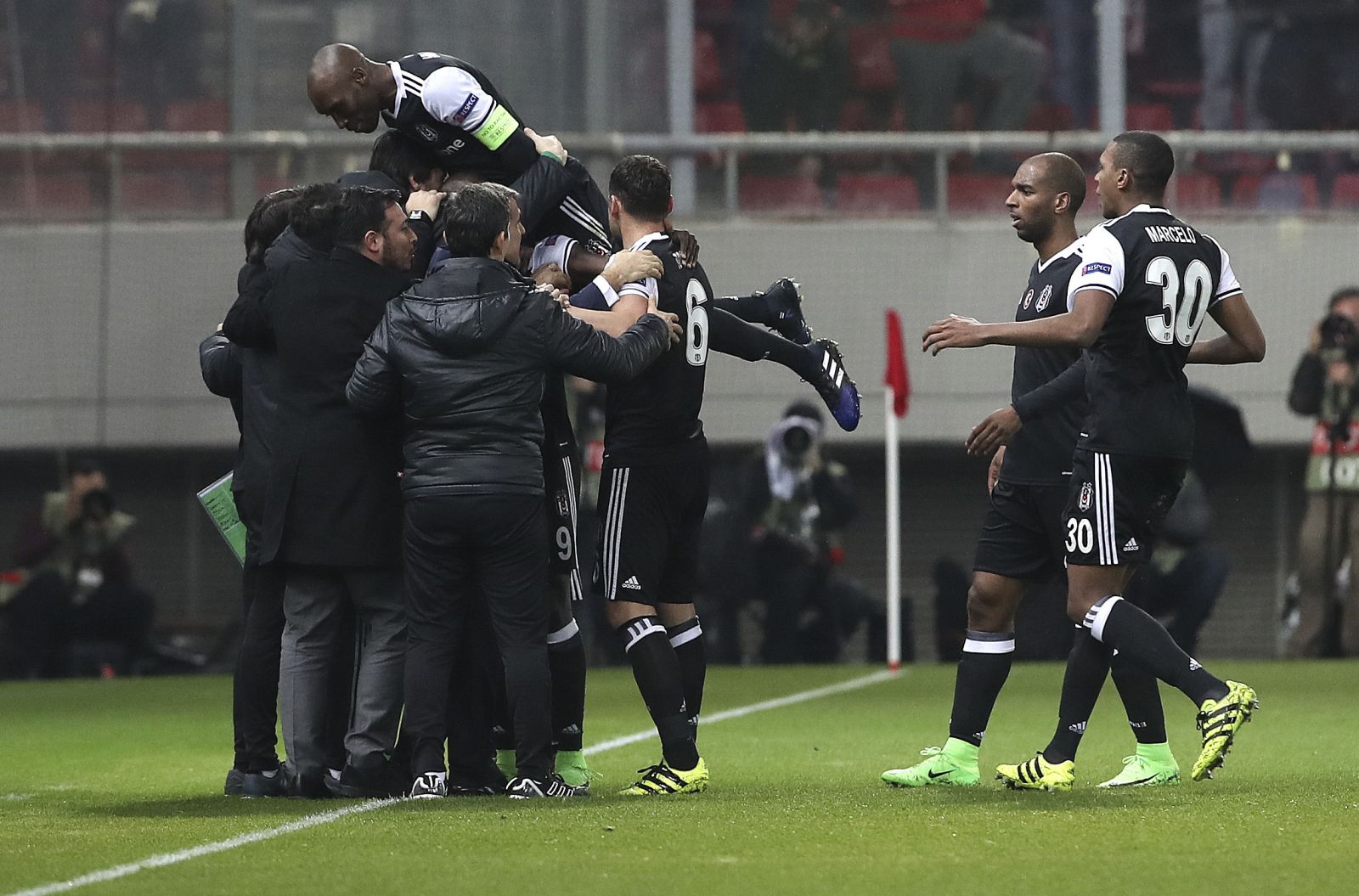 Olympiakos sportif direktöründen büyük itiraf!